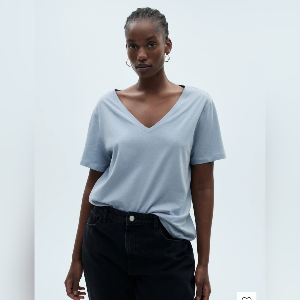 Zara V-Neck Blue Cotton T Shirt Size Small